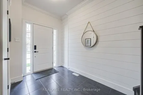 27 Dresser Lane Hamilton ON L9K 0K1