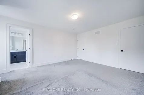 27 Dresser Lane Hamilton ON L9K 0K1