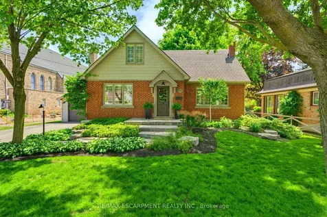 304 Parkside Drive Hamilton ON L0R 2H0