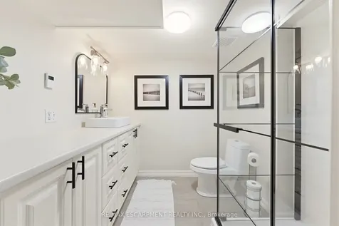 304 Parkside Drive Hamilton ON L0R 2H0