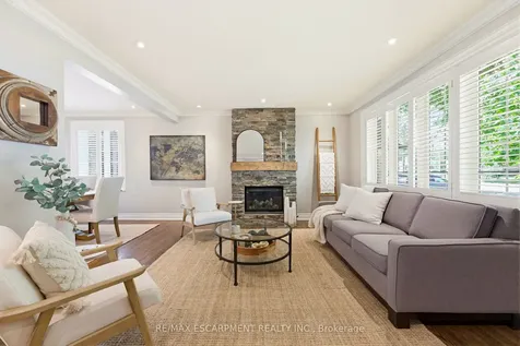 304 Parkside Drive Hamilton ON L0R 2H0