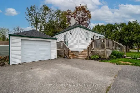 32 Adelaide Street S Kawartha Lakes ON K9V 3J7