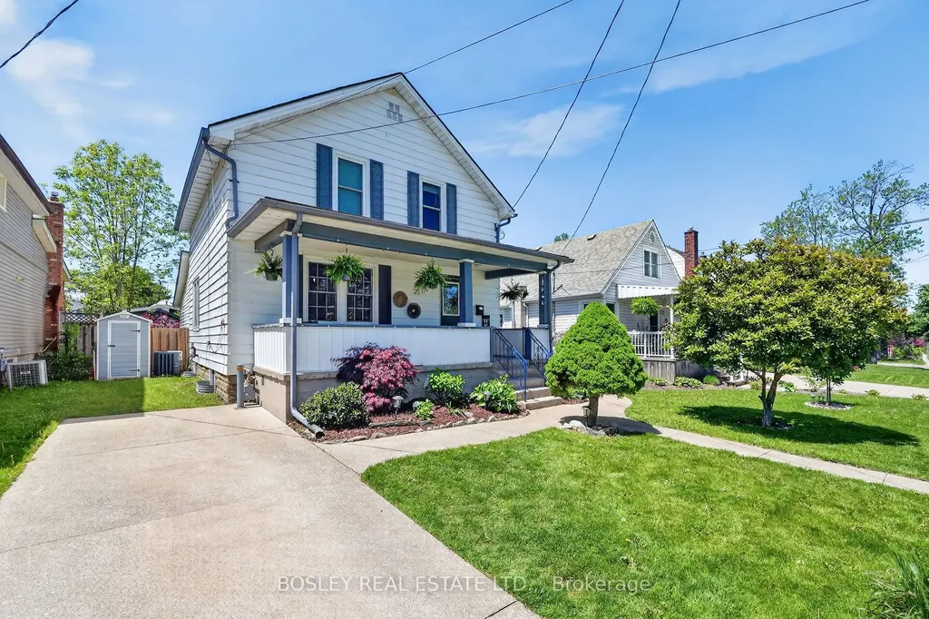 21 Chapel Street N Thorold ON L2V 2E3