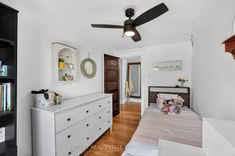 21 Chapel Street N Thorold ON L2V 2E3