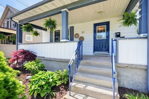 21 Chapel Street N Thorold ON L2V 2E3