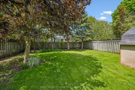 130 Bellamy Crescent Centre Wellington ON N1M 3S6