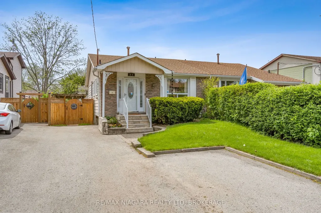 21 Allan Drive St. Catharines ON L2N 5S4