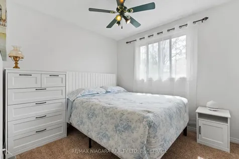 21 Allan Drive St. Catharines ON L2N 5S4