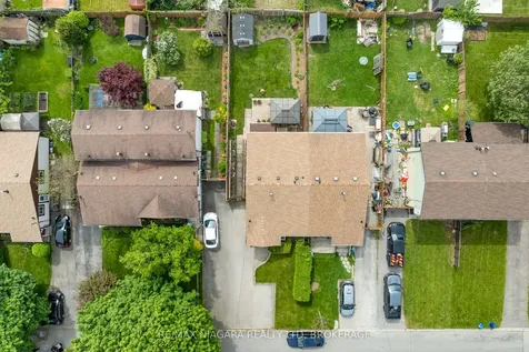 21 Allan Drive St. Catharines ON L2N 5S4
