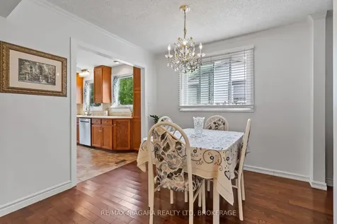 21 Allan Drive St. Catharines ON L2N 5S4
