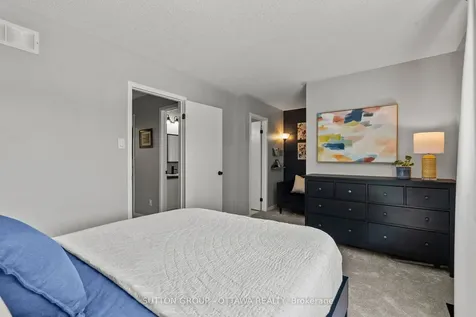 94 Piper Crescent Kanata ON K2K 2S9