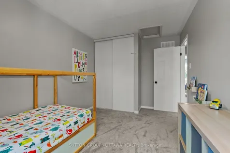94 Piper Crescent Kanata ON K2K 2S9