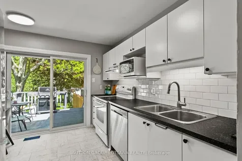 94 Piper Crescent Kanata ON K2K 2S9