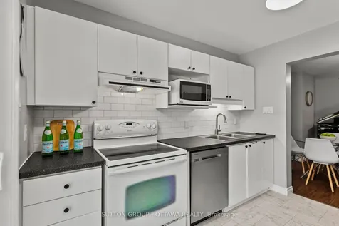 94 Piper Crescent Kanata ON K2K 2S9