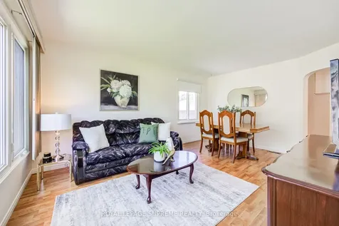 2922 Portage Road Niagara Falls ON L2J 2J5
