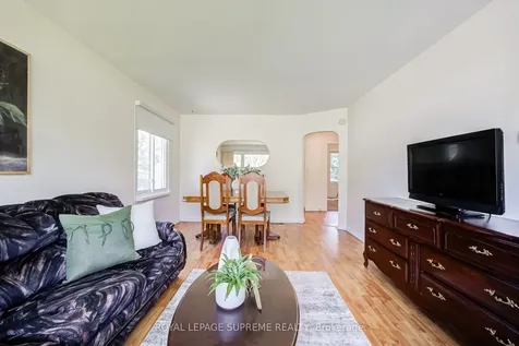 2922 Portage Road Niagara Falls ON L2J 2J5