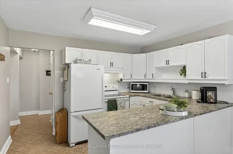 1485 Wildlark Drive Peterborough ON K9K 1X4