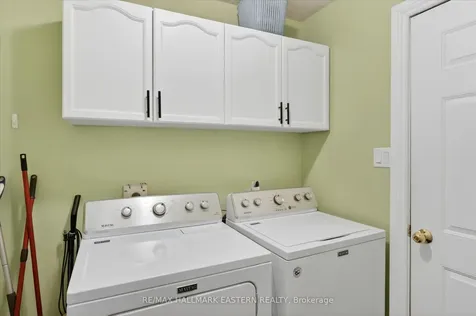 1485 Wildlark Drive Peterborough ON K9K 1X4