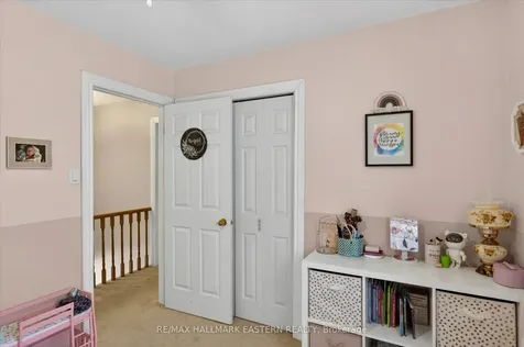 1485 Wildlark Drive Peterborough ON K9K 1X4