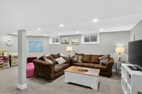 1485 Wildlark Drive Peterborough ON K9K 1X4