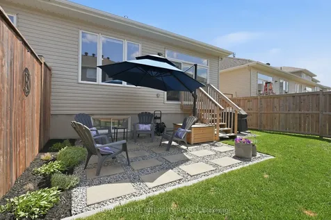 23 Borland Drive Carleton Place ON K7C 0K7
