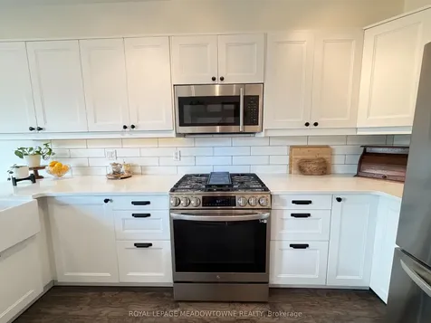 92 Chesterton Lane Guelph ON N1E 7A6