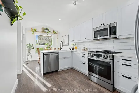 92 Chesterton Lane Guelph ON N1E 7A6