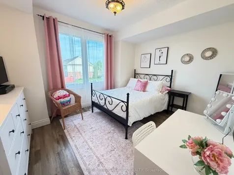 92 Chesterton Lane Guelph ON N1E 7A6