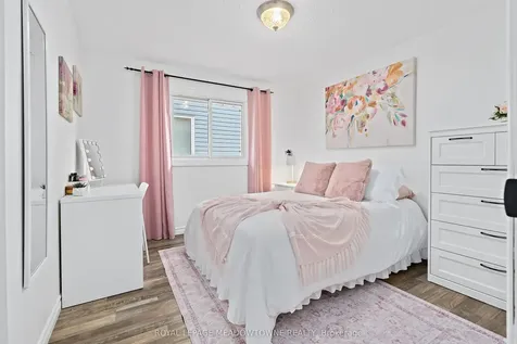 92 Chesterton Lane Guelph ON N1E 7A6