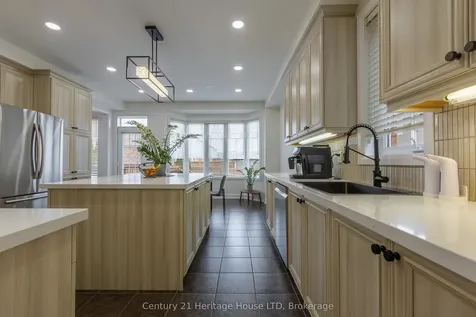 5 Juneberry Road Thorold ON L2V 0B2