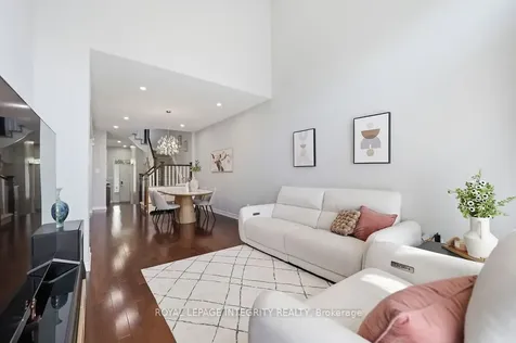268 Keyrock Drive Kanata ON K2T 0G2