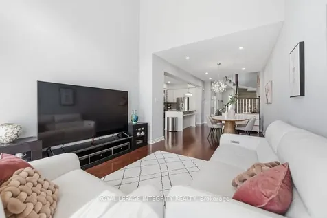 268 Keyrock Drive Kanata ON K2T 0G2