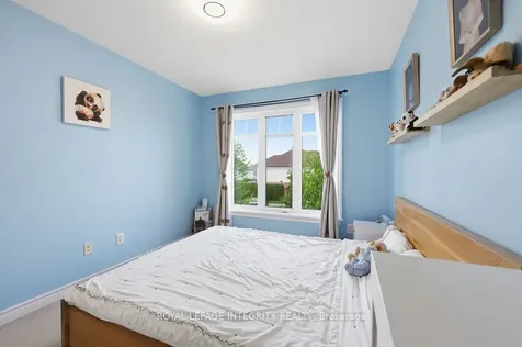 268 Keyrock Drive Kanata ON K2T 0G2