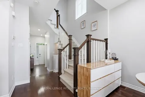 268 Keyrock Drive Kanata ON K2T 0G2