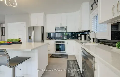 43 Greyhawk Street Kitchener ON N2K 0C7