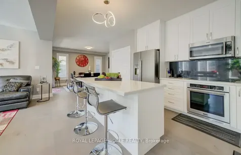 43 Greyhawk Street Kitchener ON N2K 0C7