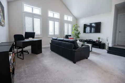 43 Greyhawk Street Kitchener ON N2K 0C7