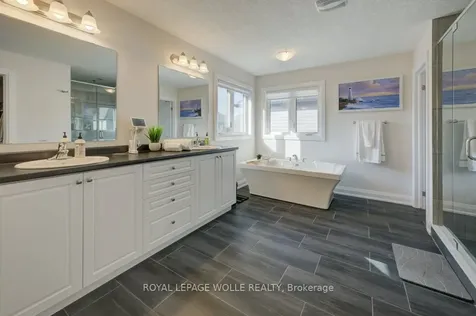 43 Greyhawk Street Kitchener ON N2K 0C7