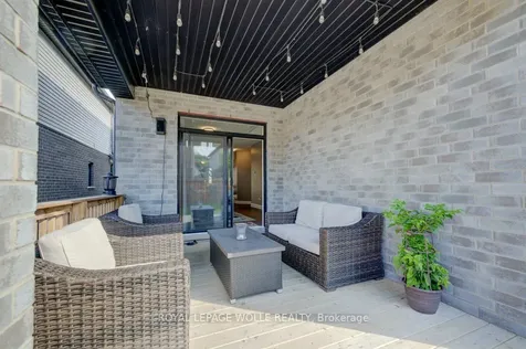 43 Greyhawk Street Kitchener ON N2K 0C7