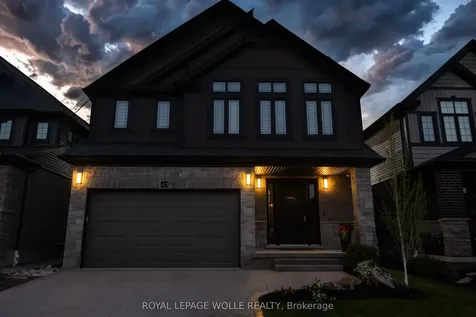 43 Greyhawk Street Kitchener ON N2K 0C7