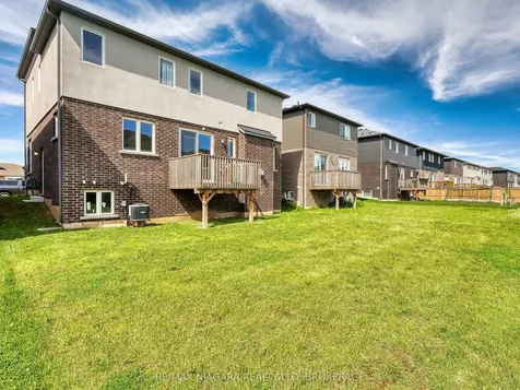 8094 Citation Road Niagara Falls ON L2H 3H7