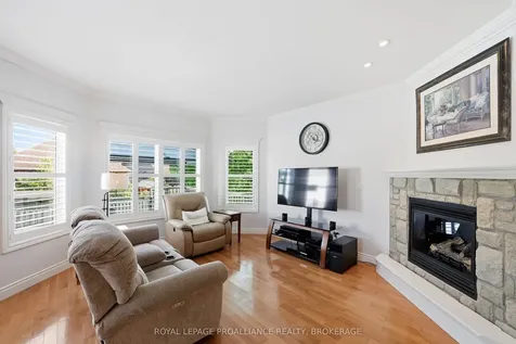 730 Amaryllis Street Kingston ON K7P 0A8