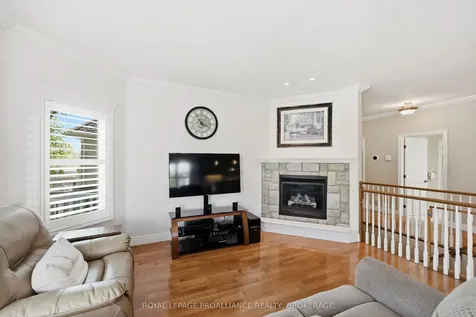 730 Amaryllis Street Kingston ON K7P 0A8