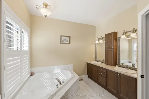 730 Amaryllis Street Kingston ON K7P 0A8