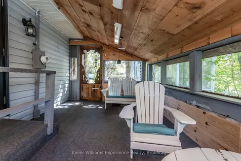 8 Robins Lane Kawartha Lakes ON L0K 1W0