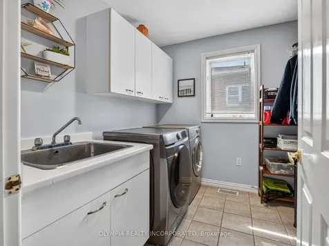6304 Emma Street Niagara Falls ON L2J 4H2
