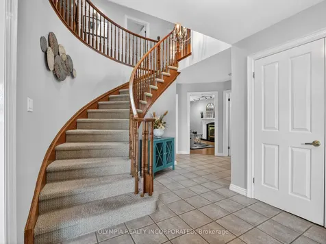 6304 Emma Street Niagara Falls ON L2J 4H2