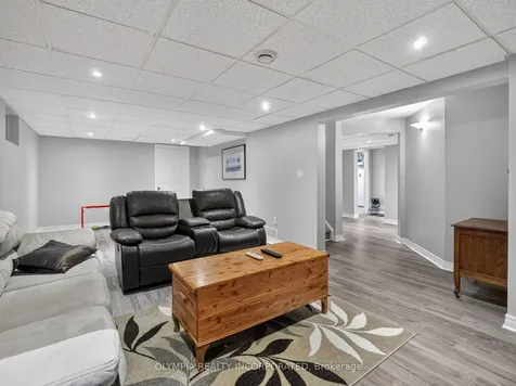 6304 Emma Street Niagara Falls ON L2J 4H2