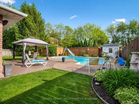 6304 Emma Street Niagara Falls ON L2J 4H2