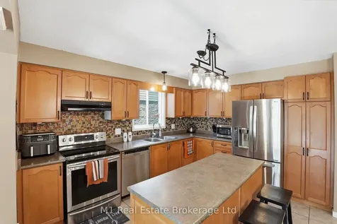 99 Teal Drive Guelph ON N1C 1H2